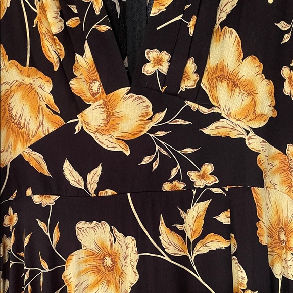 Premier Black and Yellow Floral Maxi Dress - Picture 6 of 12